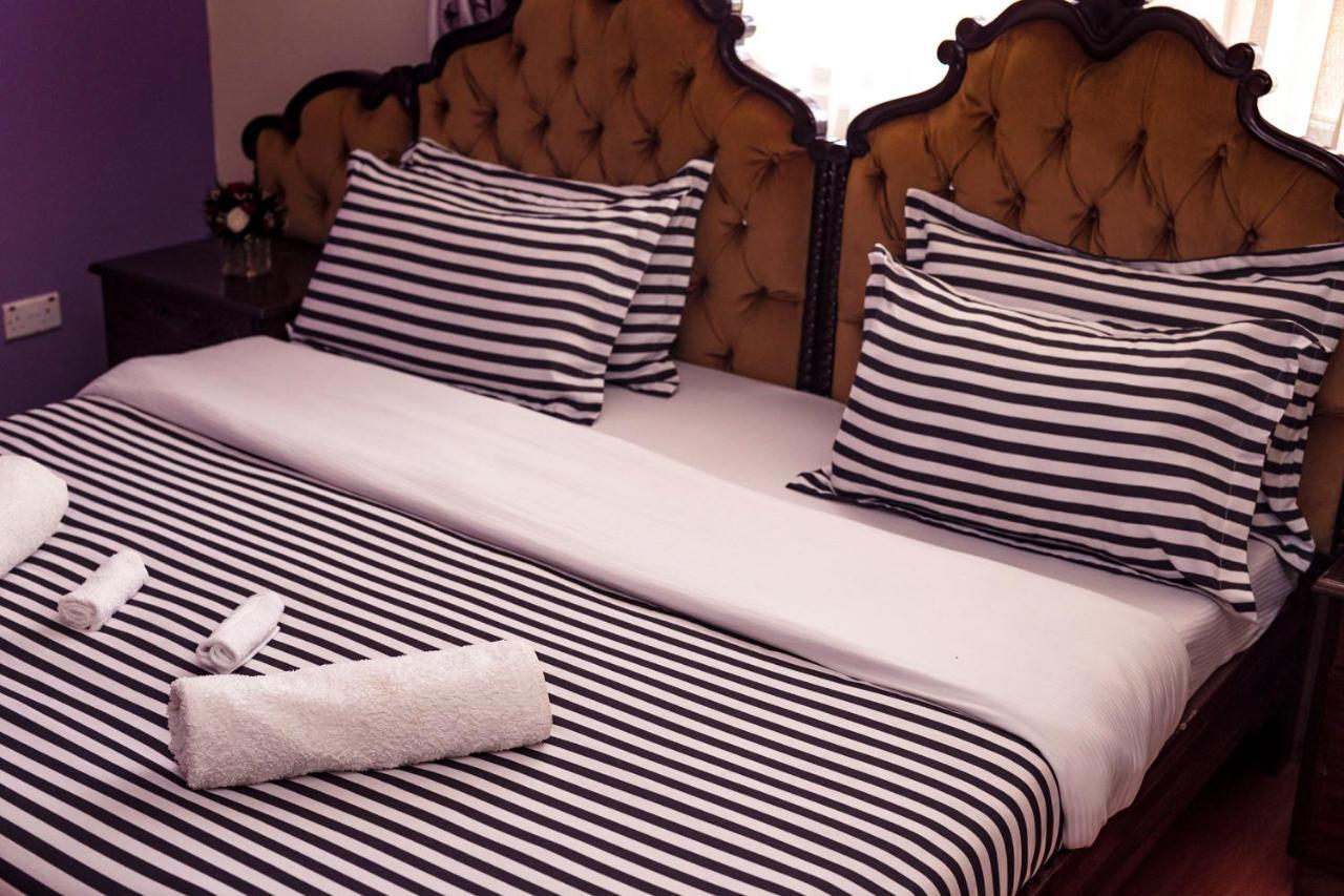 Fourways Junction Villa 1 Nairobi Extérieur photo