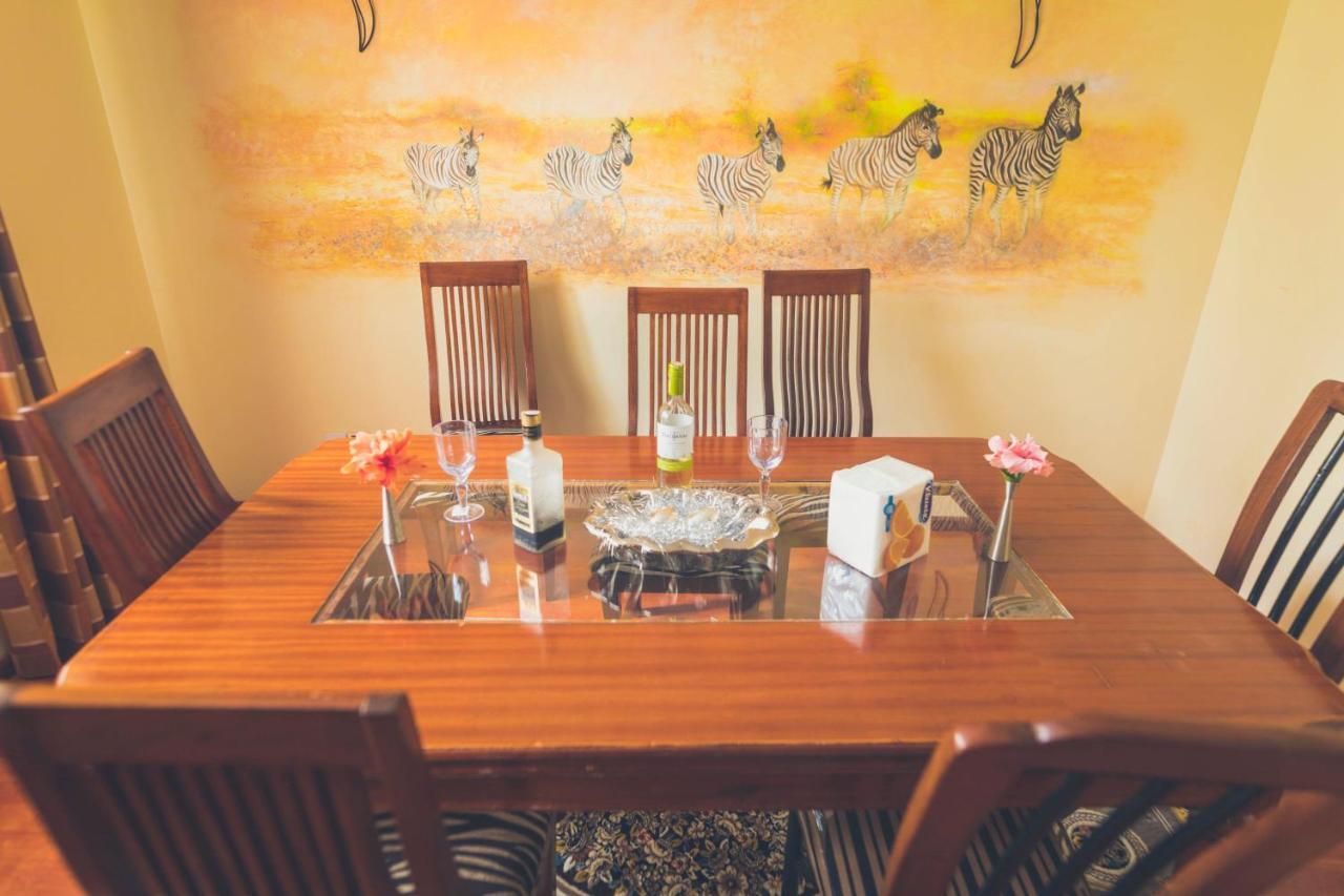 Fourways Junction Villa 1 Nairobi Extérieur photo